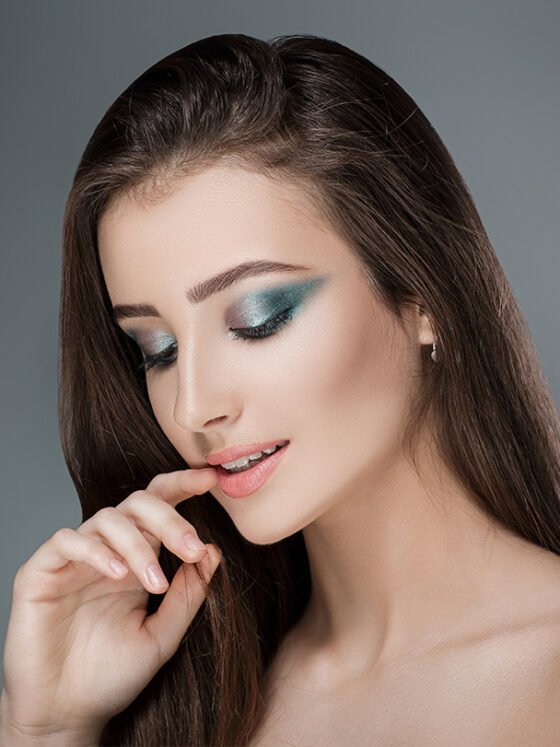 She Speaks with Her Eyes